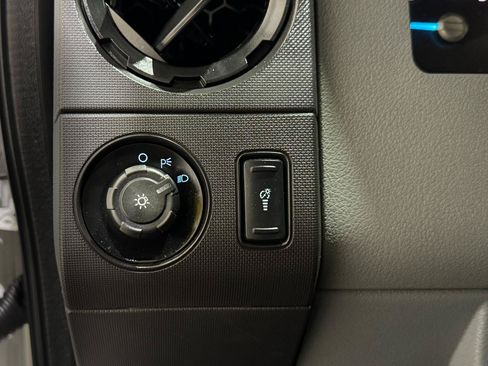 Used 2016 Ford F250 XL w/ XL Value Package AWD/4WD image 17
