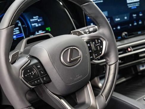 Used 2026 Lexus RX 350h w/ Convenience Package AWD/4WD image 21