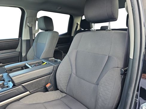 Used 2023 Toyota Tundra SR5 w/ SR5 Convenience Package AWD/4WD image 11