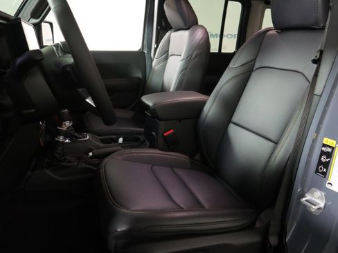 New 2026 Jeep Wrangler Sahara image 22