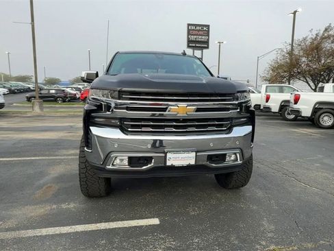 Used 2019 Chevrolet Silverado 1500 LTZ w/ LTZ Premium Package image 3