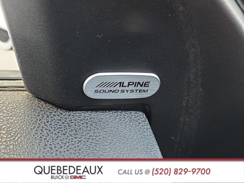 Used 2019 Dodge Charger GT w/ Blacktop Package RWD image 10
