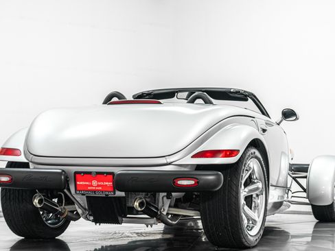 Used 2000 Plymouth Prowler image 9