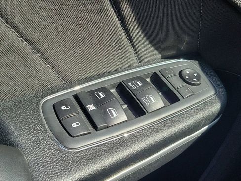 Used 2020 Dodge Charger R/T RWD image 17