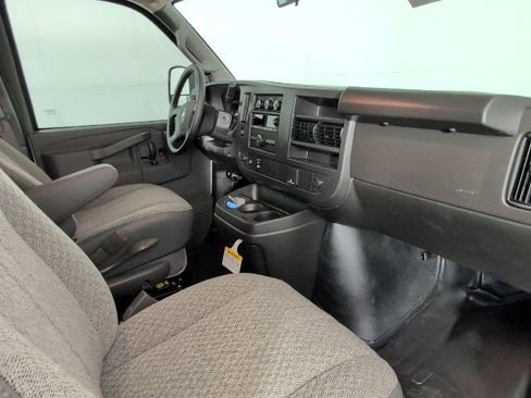 New 2026 Chevrolet Express 2500 Work Van w/ Driver Convenience Package image 12