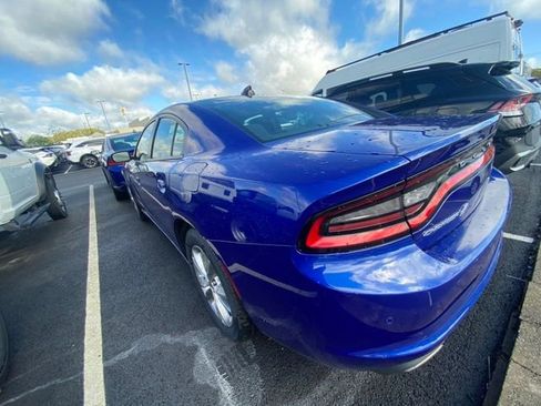 Used 2021 Dodge Charger SXT w/ Driver Convenience Group AWD/4WD image 4