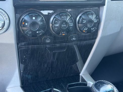 Used 2008 Toyota 4Runner Limited AWD/4WD image 33