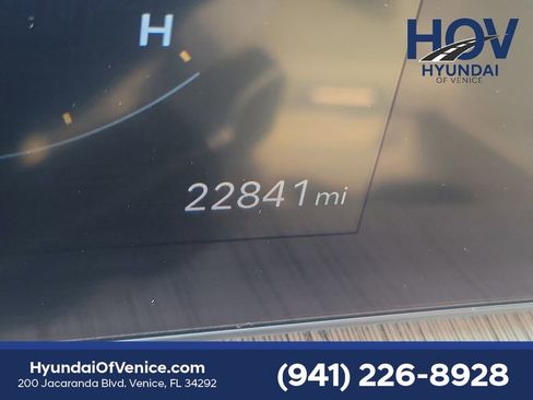 Used 2025 Hyundai Santa Fe Calligraphy FWD image 35