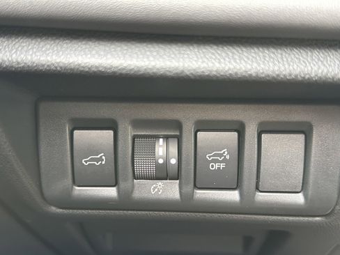 Certified 2025 Subaru Outback Limited AWD/4WD image 26