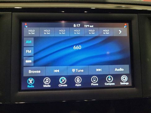 Used 2021 Chrysler Voyager LX FWD image 25