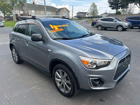 Used 2013 Mitsubishi Outlander Sport LE image 4