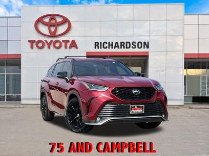 Used 2023 Toyota Highlander XSE