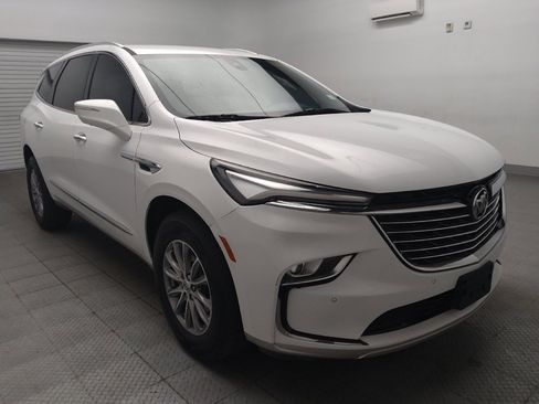 Used 2023 Buick Enclave Essence w/ Sound and Sites Package FWD image 13