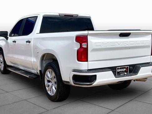 Used 2020 Chevrolet Silverado 1500 Custom w/ Infotainment Package RWD image 11