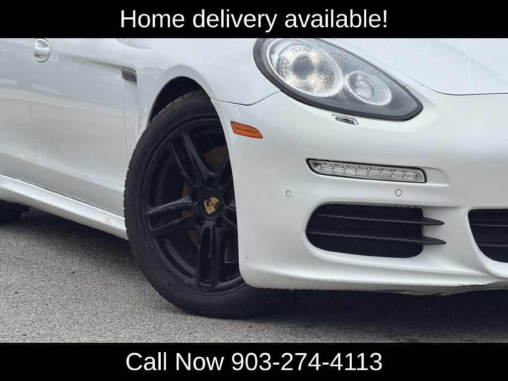 Used 2015 Porsche Panamera RWD image 2