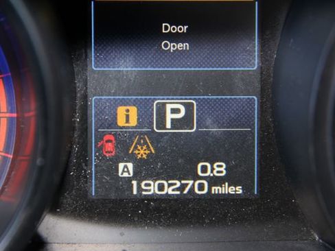 Used 2017 Subaru Outback 2.5i Premium image 21