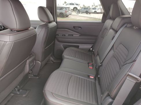 New 2026 Nissan Pathfinder Rock Creek AWD/4WD image 15