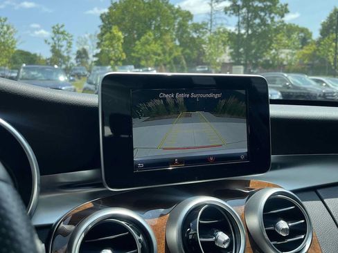Used 2017 Mercedes-Benz C 300 4MATIC Sedan image 42