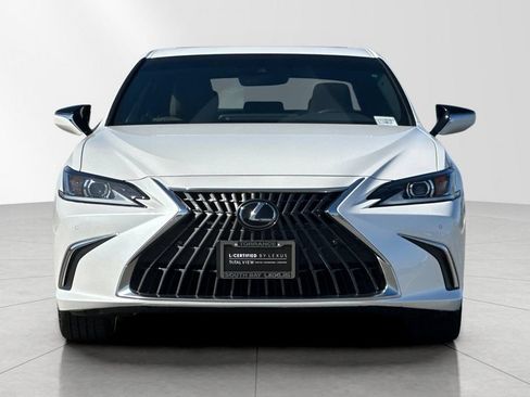 Certified 2023 Lexus ES 300h w/ Premium Package FWD image 9