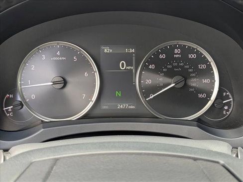 Used 2025 Lexus IS 350 F Sport image 11