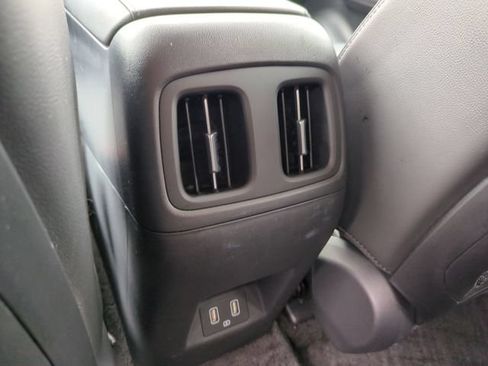 Used 2024 Hyundai Tucson Limited AWD/4WD image 13