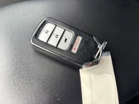 Used 2022 Honda HR-V EX image 47