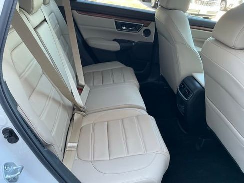 Used 2022 Honda CR-V Touring image 17