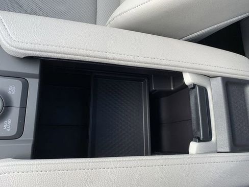 New 2026 Toyota Grand Highlander Limited image 26