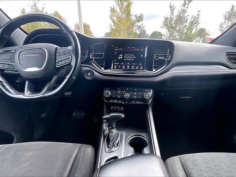 Used 2023 Dodge Durango GT image 6