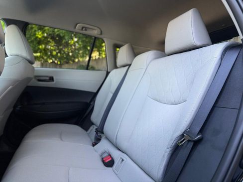 Used 2026 Toyota Corolla Cross LE AWD/4WD image 27
