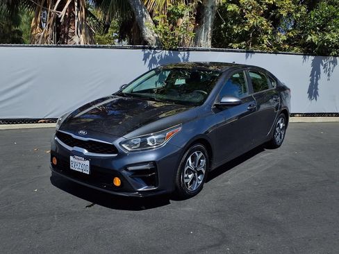 Used 2021 Kia Forte LXS FWD image 25