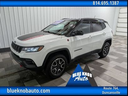 Used 2025 Jeep Compass Trailhawk
