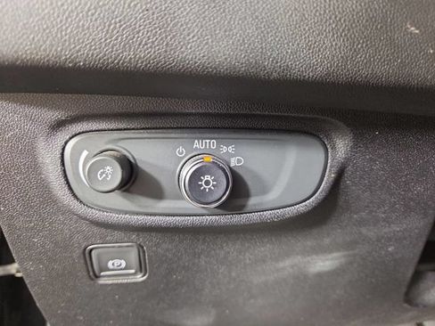 Used 2019 GMC Terrain SLE w/ Driver Convenience Package AWD/4WD image 29