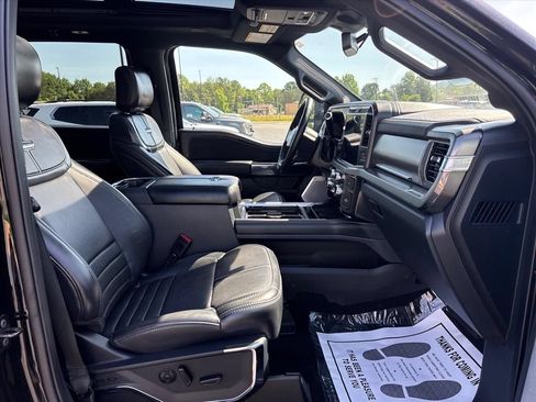 Used 2025 Ford F250 Platinum AWD/4WD image 12