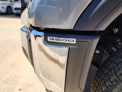 New 2026 GMC Sierra 3500 Pro AWD/4WD image 11