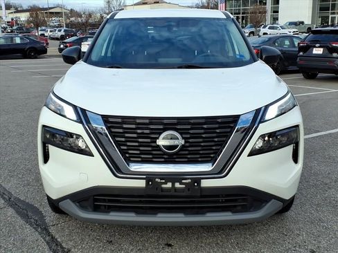 Used 2023 Nissan Rogue S image 10