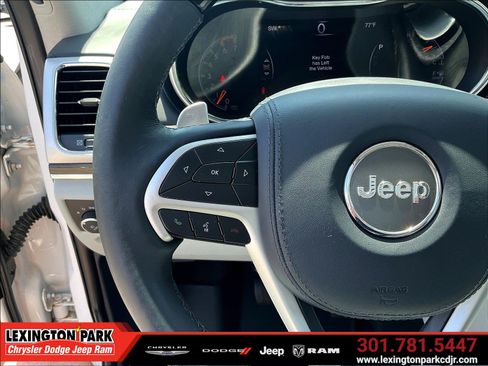 Used 2021 Jeep Grand Cherokee Summit AWD/4WD image 11