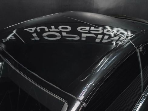 Used 2016 BMW M4 Convertible image 8