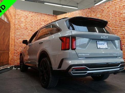 Used 2023 Kia Sorento SX image 6