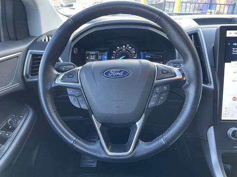 Used 2024 Ford Edge SEL AWD/4WD image 8