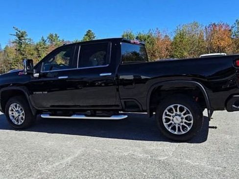 New 2025 Chevrolet Silverado 2500 LT w/ Z71 Chrome Sport Edition image 6