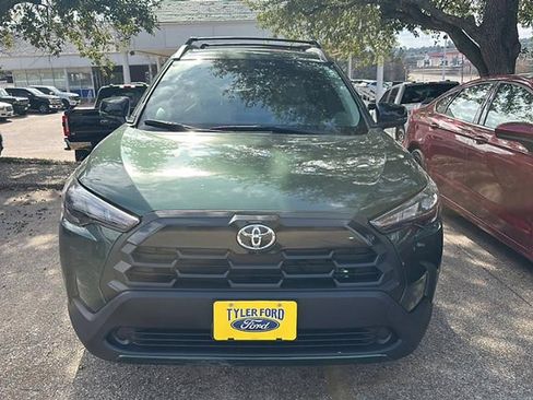 Used 2026 Toyota Corolla Cross LE image 3