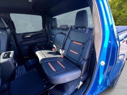 Used 2022 GMC Sierra 1500 AT4 image 25