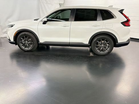 New 2026 Honda CR-V EX-L image 2
