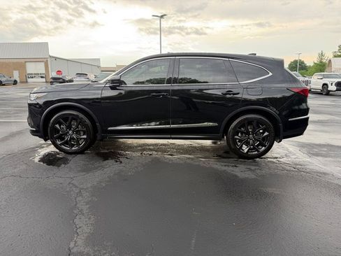 Used 2024 Acura MDX SH-AWD w/ Technology Package image 10