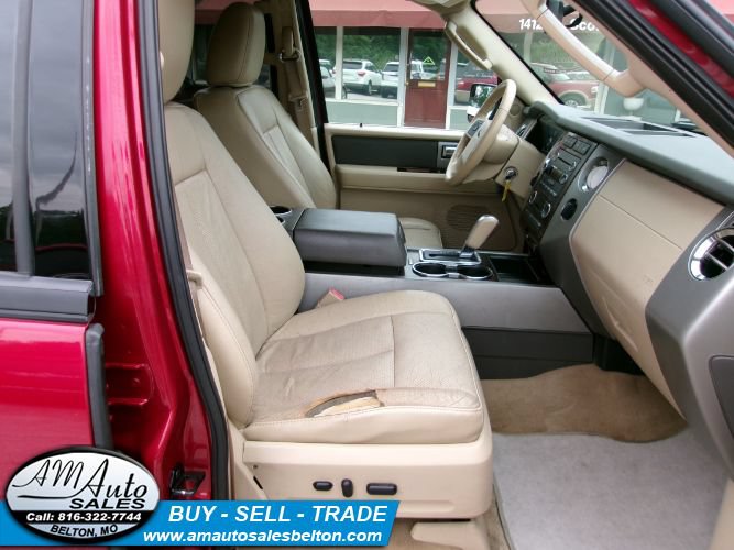 Used 2014 Ford Expedition XLT w/ Equipment Group 202A AWD/4WD image 23