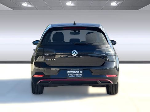 Used 2019 Volkswagen e-Golf SE w/ Driver Assistance Package image 9