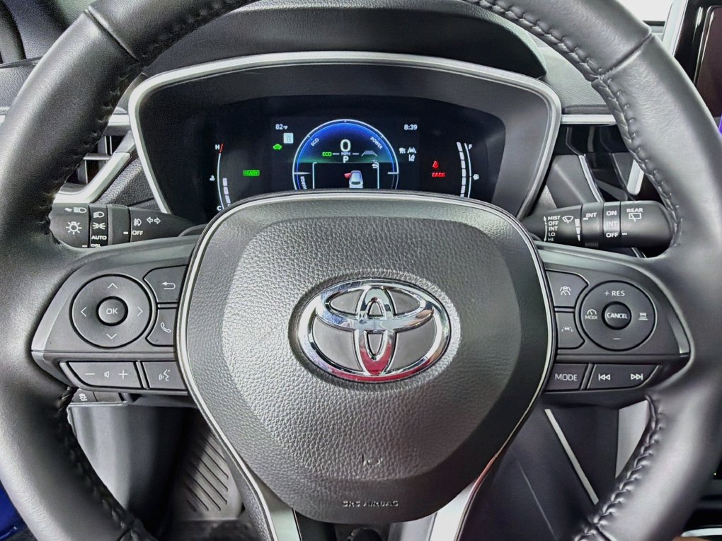 Used 2024 Toyota Corolla Cross AWD Hybrid w/ Convenience Package image 16