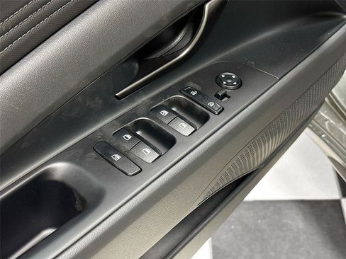 New 2026 Hyundai Elantra Sport FWD image 19