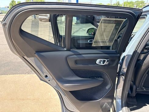 Certified 2023 Volvo XC40 B5 Plus w/ Driver Assist Package AWD/4WD image 29